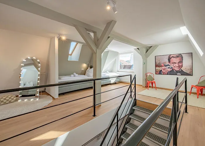 Hero Liwing - Penthouse-lofts - Bis Zu 16 Personen Apartment