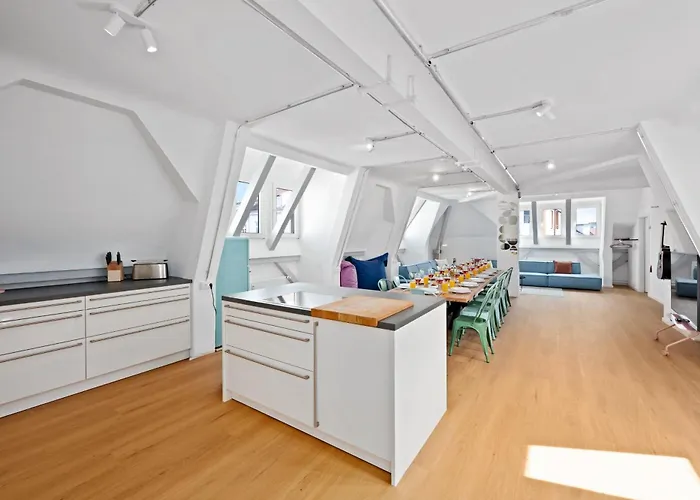 Hero Liwing - Penthouse-lofts - Bis Zu 16 Personen Apartment