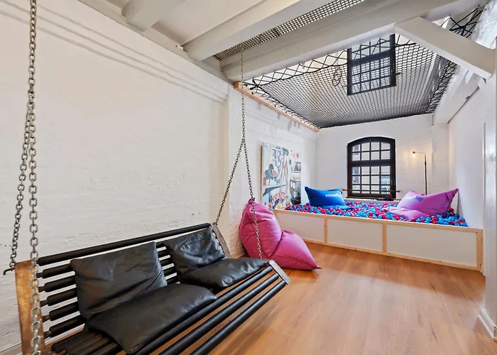 Hero Liwing - Penthouse-lofts - Bis Zu 16 Personen Apartment