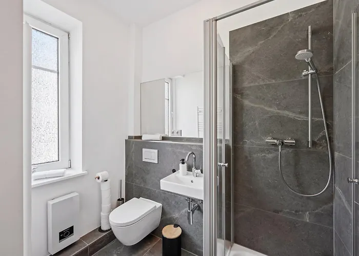 Hero Liwing - Penthouse-lofts - Bis Zu 16 Personen