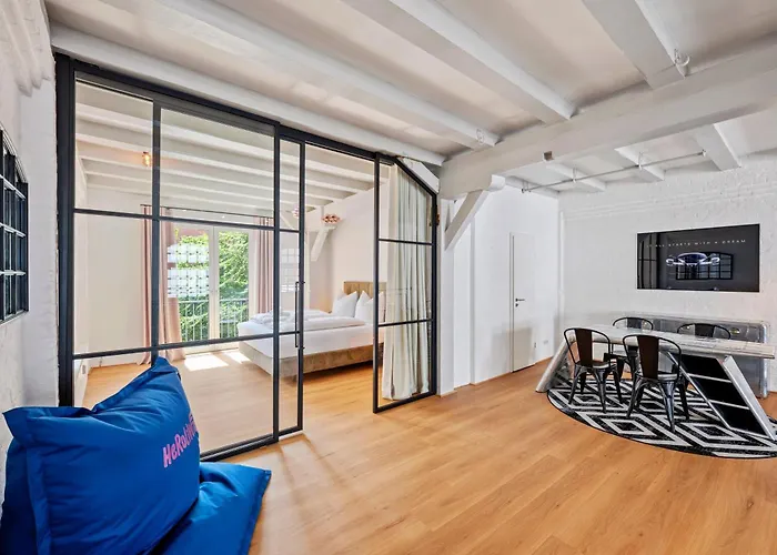 Hero Liwing - Penthouse-lofts - Bis Zu 16 Personen