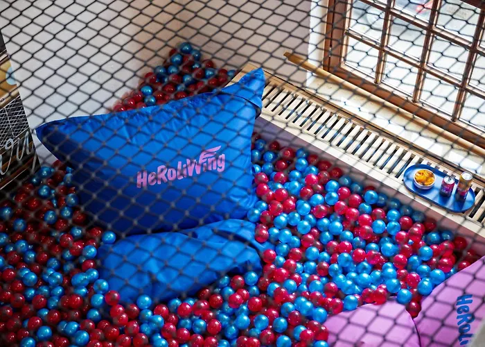 Hero Liwing - Penthouse-lofts - Bis Zu 16 Personen Apartment